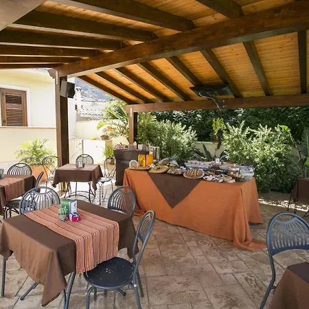 Trigrana Vacanze 2* Castelluzzo