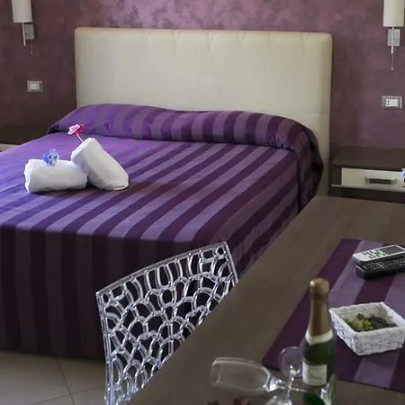 Trigrana Vacanze Отель