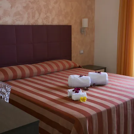 Trigrana Vacanze 2* カステッルッツォ