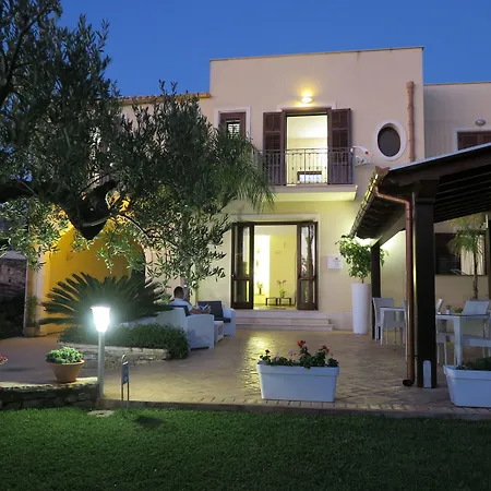 Trigrana Vacanze ホテル