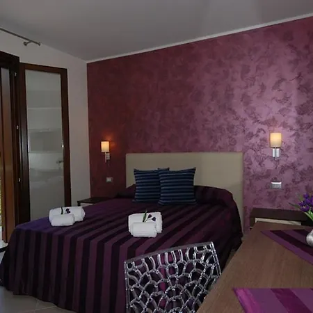 Trigrana Vacanze Отель Кастеллуццо
