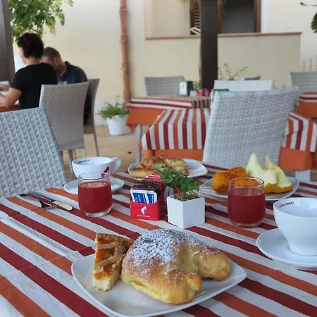 Trigrana Vacanze Отель 2*
